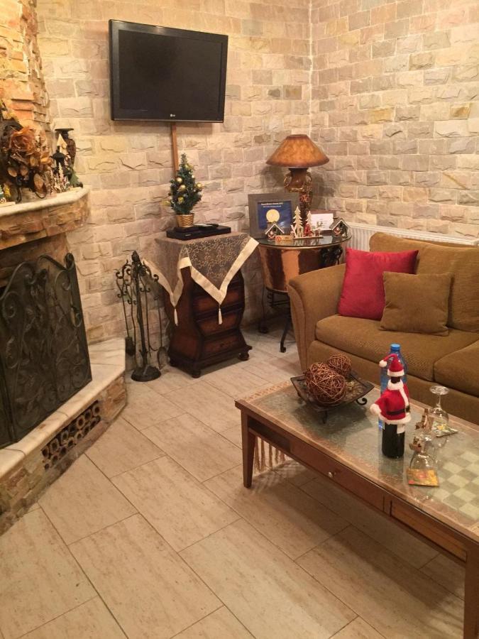 The Love Holiday House Tris Elies Exterior foto