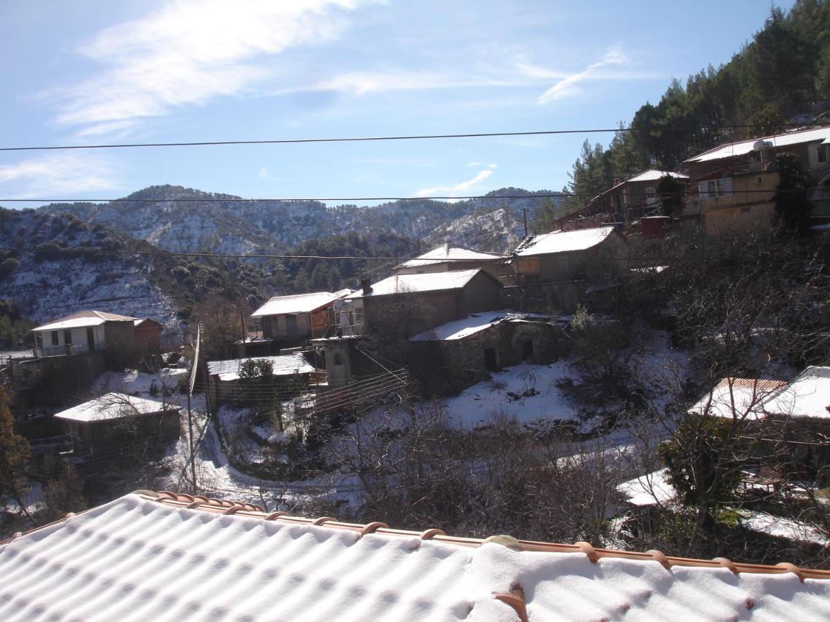 The Love Holiday House Tris Elies Exterior foto
