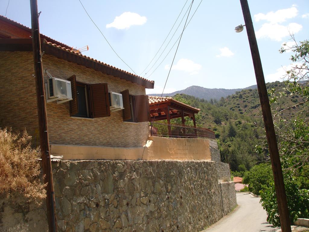 The Love Holiday House Tris Elies Exterior foto