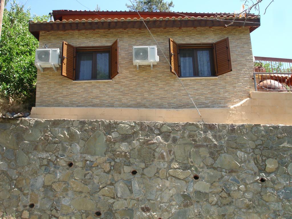 The Love Holiday House Tris Elies Exterior foto