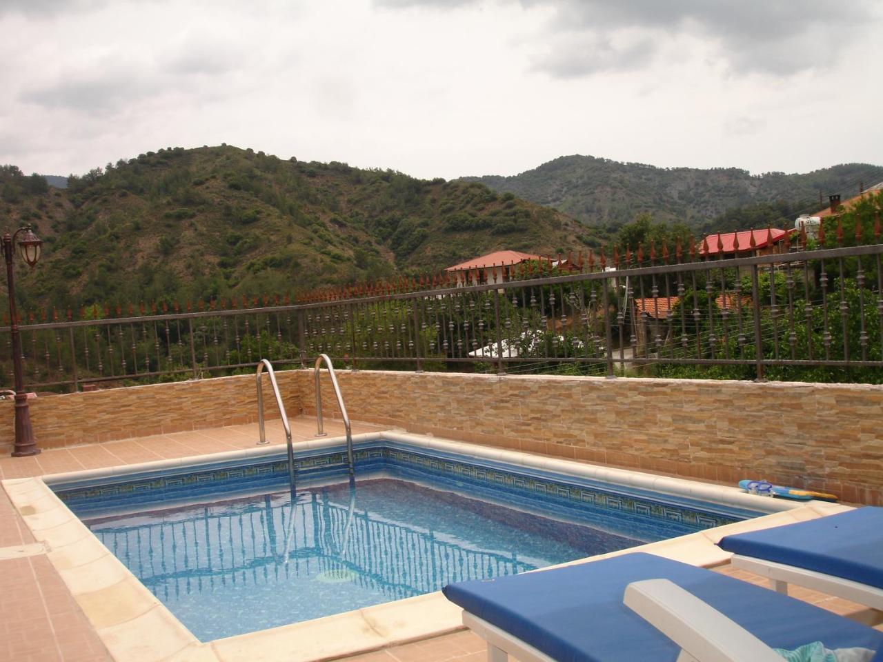 The Love Holiday House Tris Elies Exterior foto