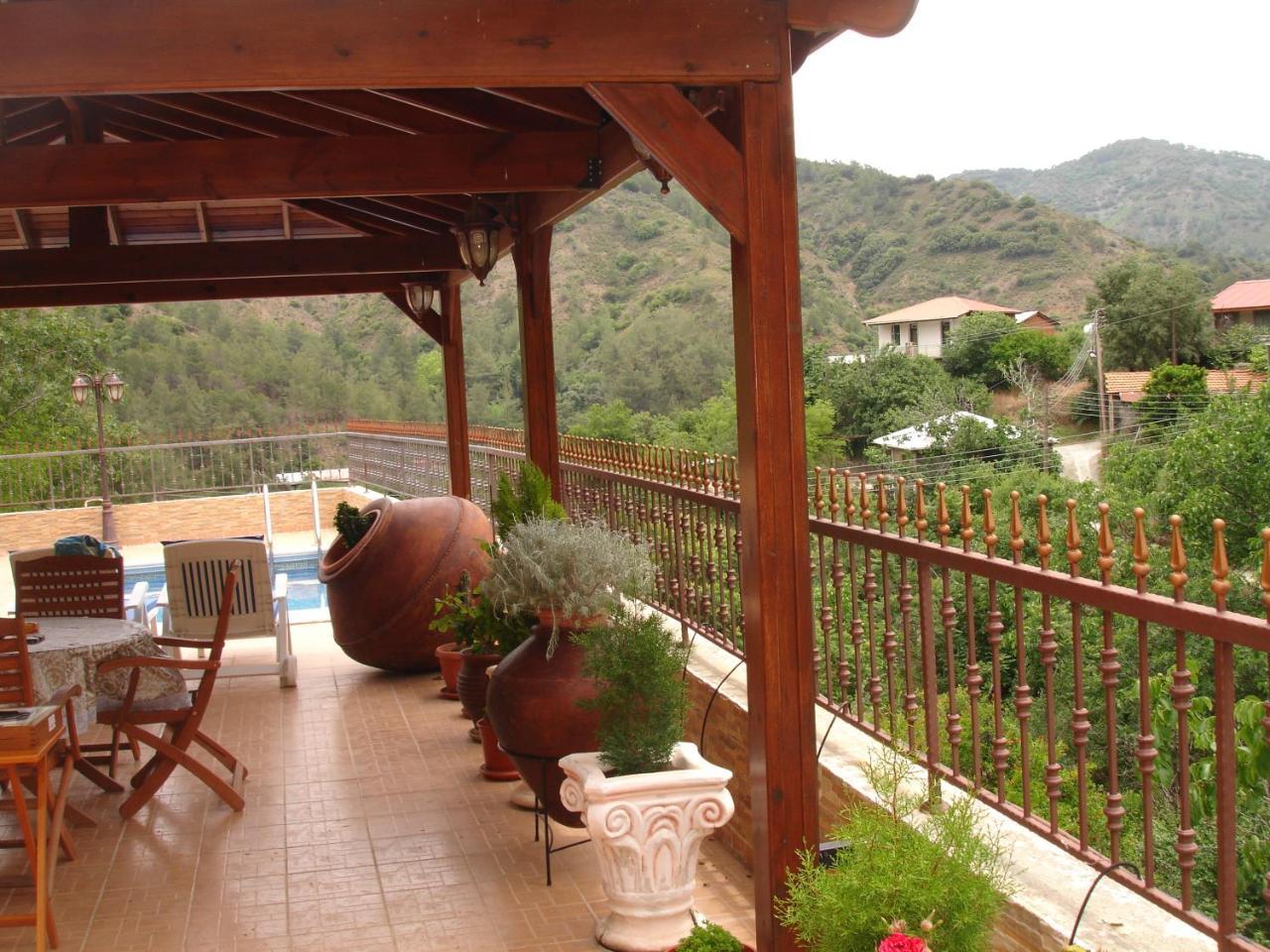 The Love Holiday House Tris Elies Exterior foto
