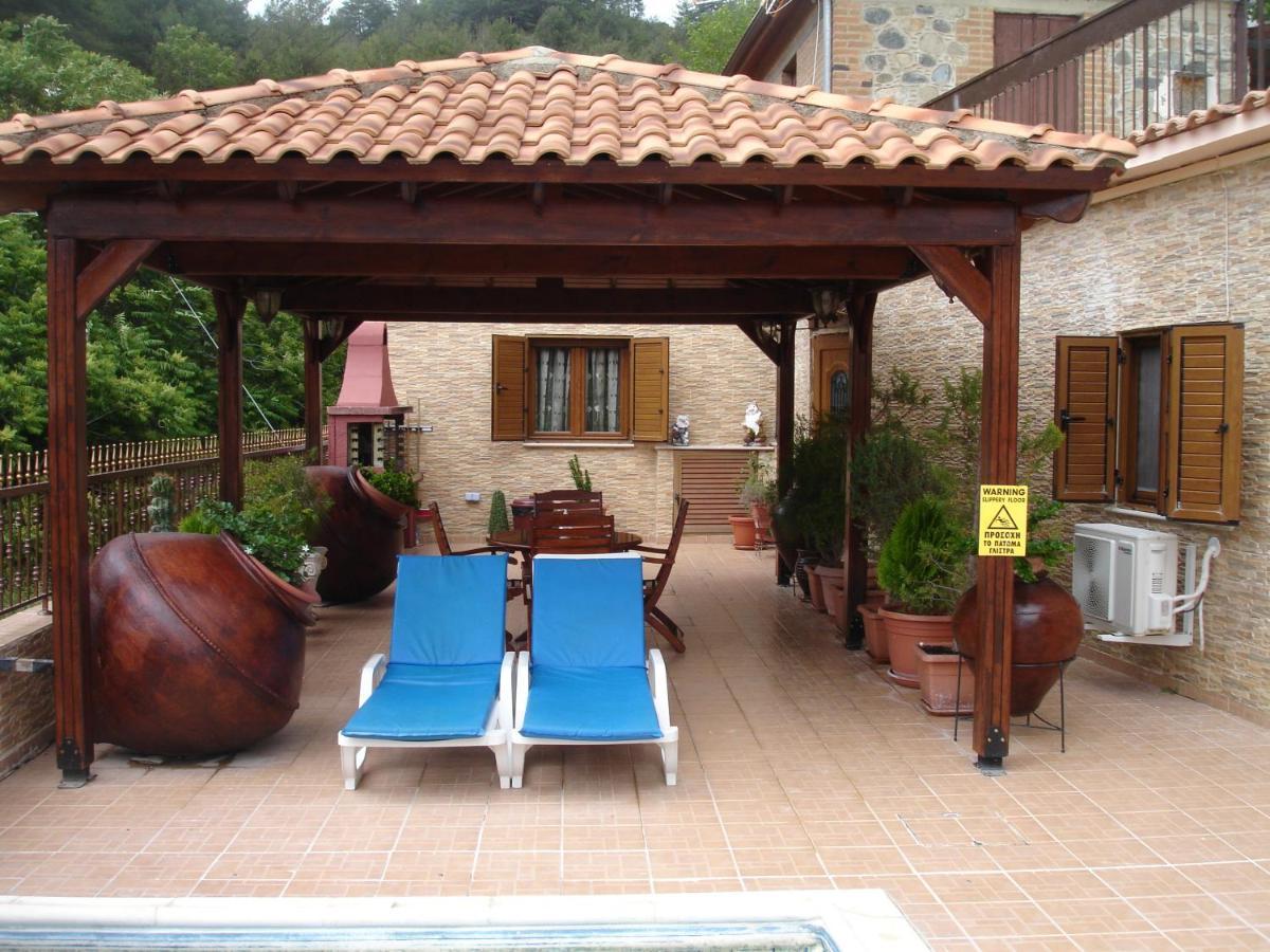 The Love Holiday House Tris Elies Exterior foto